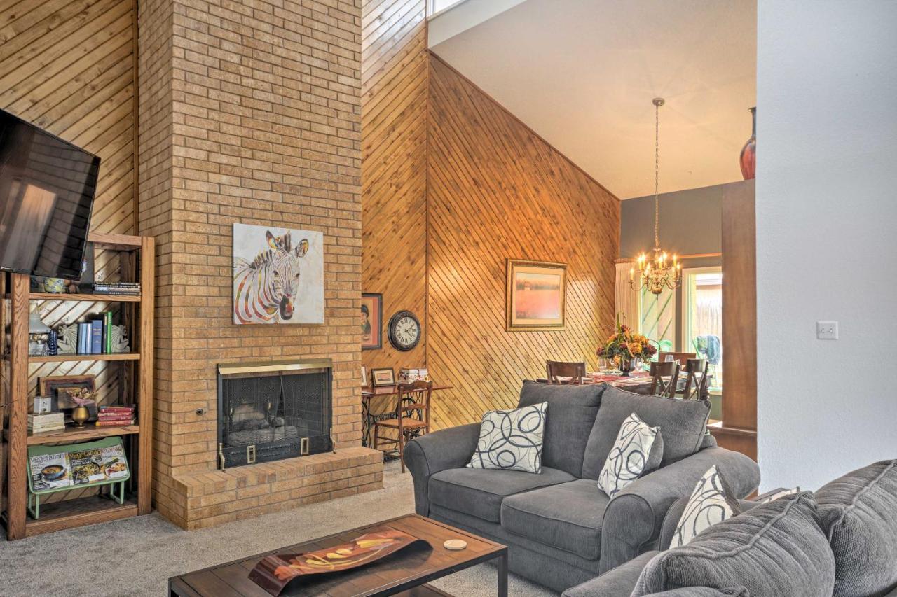 Lubbock Townhome With Grill Near Ttu And Downtown! Kültér fotó
